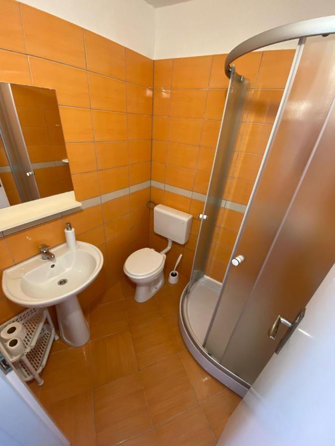 Seaside Secluded Apartments Cove Tvrdni Dolac, Hvar - 12655 Gdinj エクステリア 写真